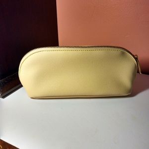 Bare Minerals cream makeup bag